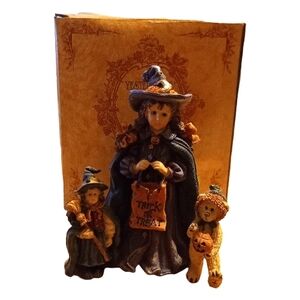 Boyds Collection Yesterday's Child Mallory with Patsy Halloween Figurine